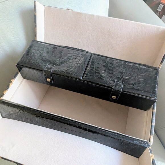 Leopard Print Makeup Cosmetic Travel Case / Caddy / Box - Picture 3 of 6